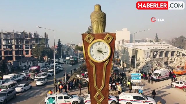 Adıyaman Saat Kulesi, Depremin Anısına 2 Yıldır 04.17'yi Gösteriyor