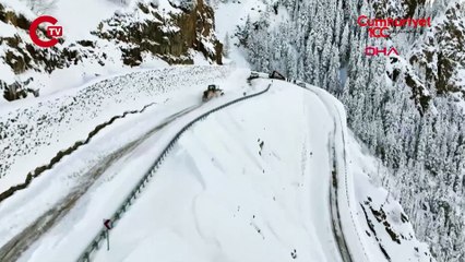 Kar yağışı Doğu Karadeniz’i vurdu: Ulaşım yolları kapandı!