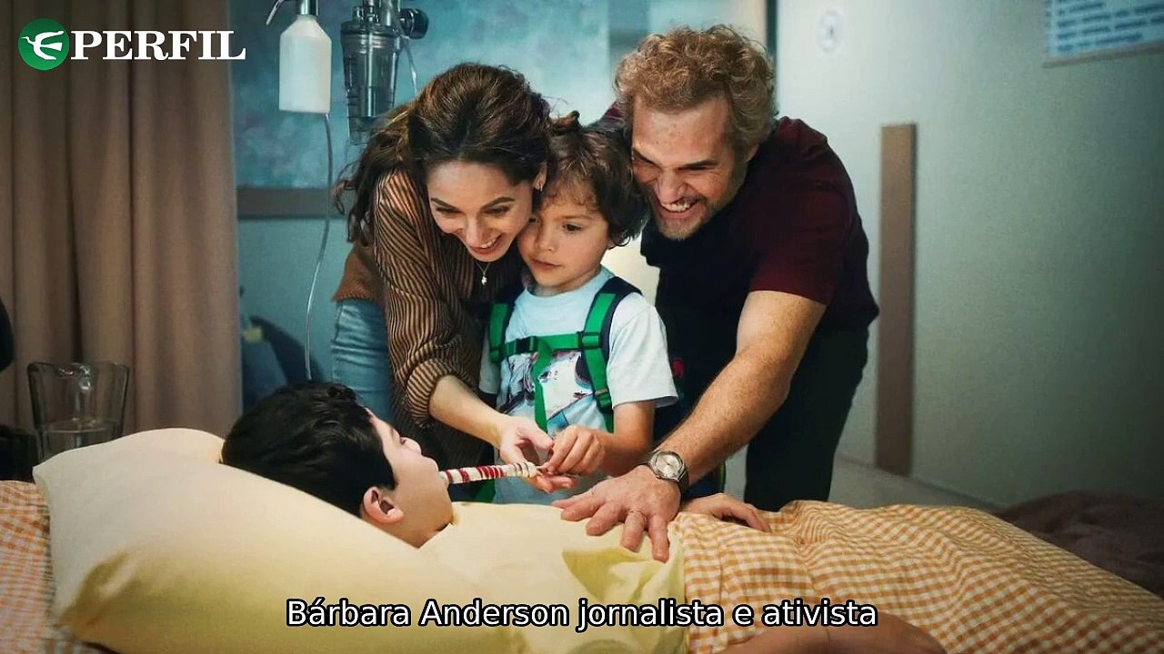 "Descobertas e Inspirações: Artefatos raros, histórias reais e a mãe de Lucca que inspirou filmes e doramas." Uma jornada fascinante pela história e pelas vidas que moldaram nosso mundo.