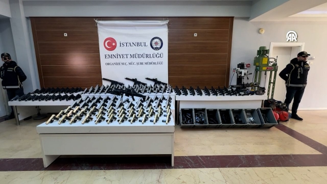 İstanbul'da kaçak silah operasyonlarında 3 zanlı tutuklandı
