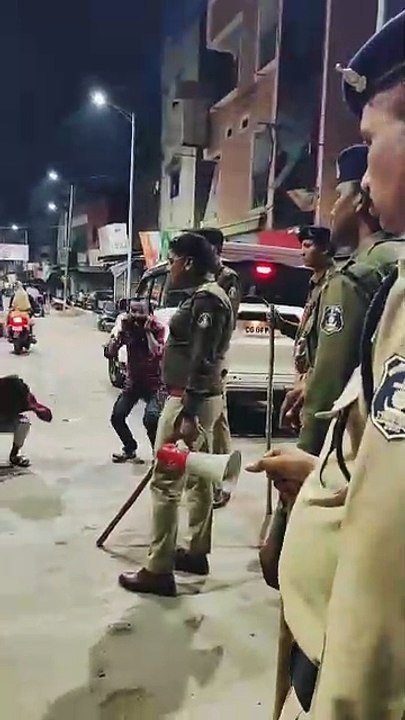 आचार संहिता का जमकर उल्लंघन