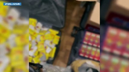 Milano, sequestrati 88 chili di droga: gli spacciatori intercettati mentre la spostavano da un nascondiglio all'altro