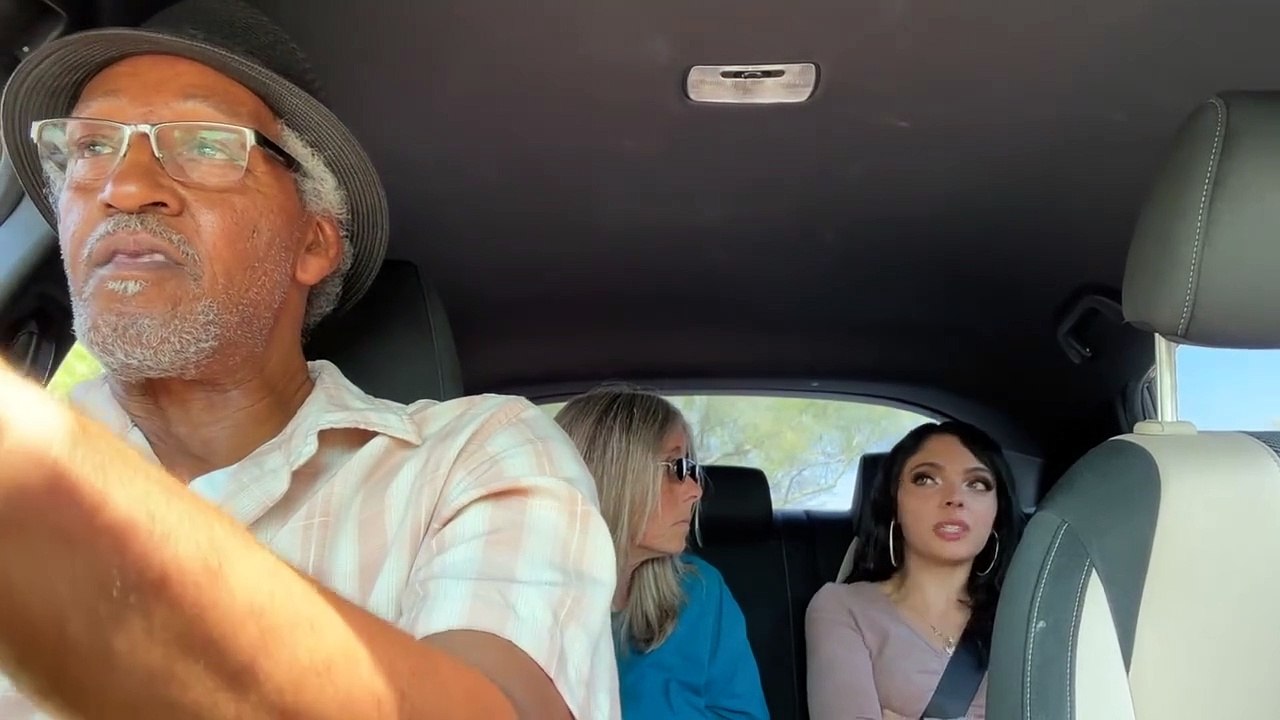 Uber driver teaches disrespectful teenager a lesson on respect