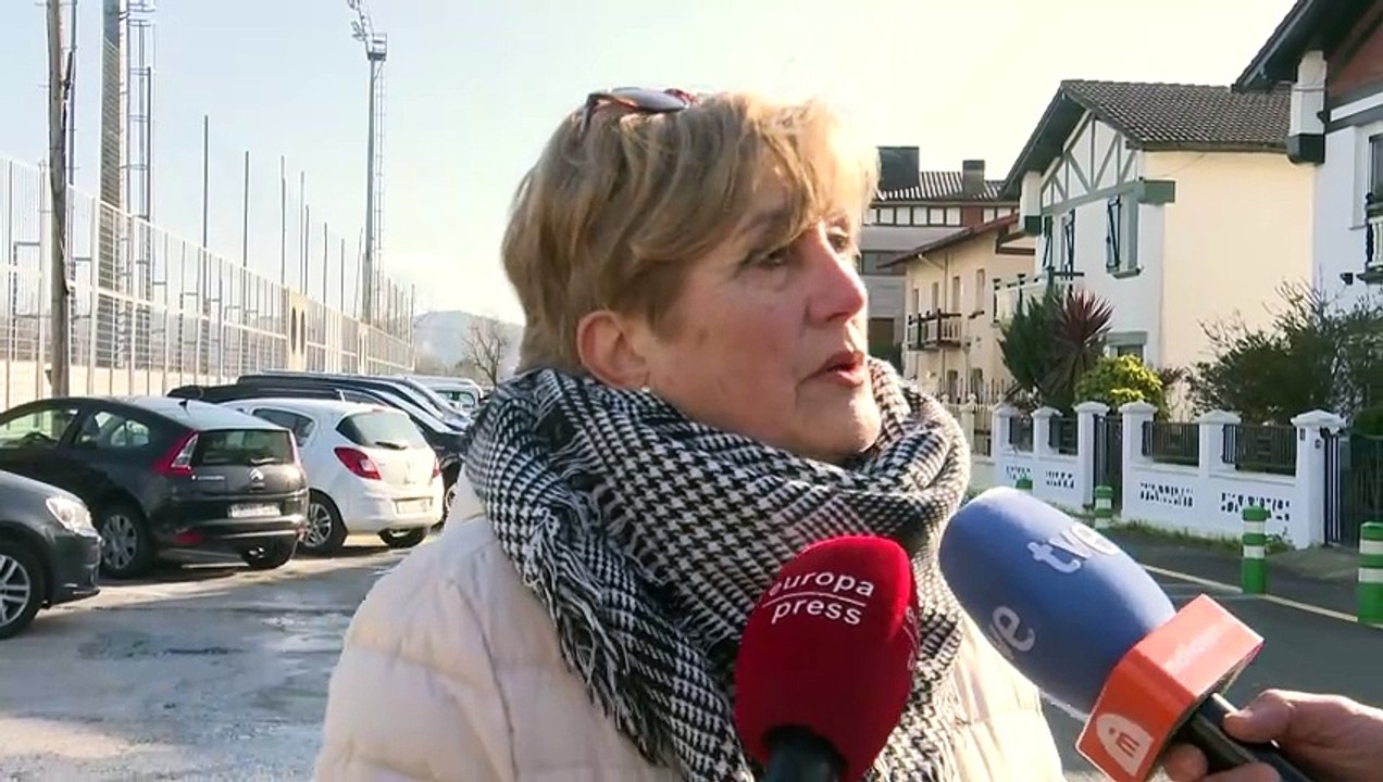 Vecinos de la mujer apuñalada por su hijo en Irún señalan que el agresor "sufría depresiones"