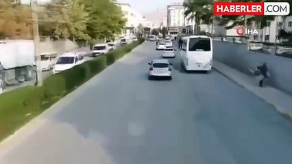 Van'da Usulsüz Tedavi Yapan Şahıs Yakalandı