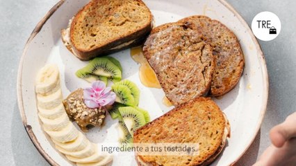 Soy nutricionista y si comes fruta en el desayuno, deberías estar poniéndole mucho de este otro ingrediente a tus tostadas