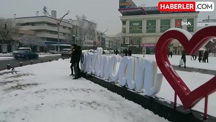 Erzincan Refahiye'de Eğitime Kar Tatili