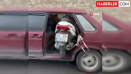 Kapısız Araçta Motosiklet Taşıyan Sürücü Görenleri Şaşırttı