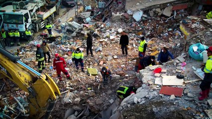 Büyükakın'dan Beyaz'a akülü tekerlekli sandalye sözü