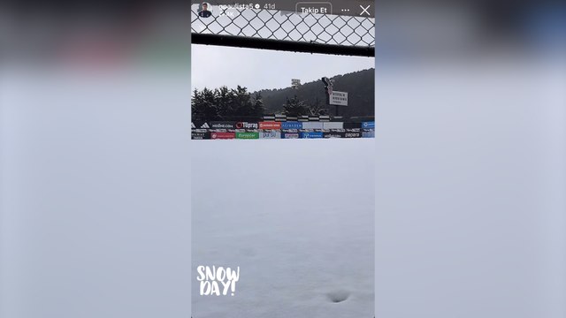 Beşiktaş Ümraniye'de Sivas'ı yaşadı! Nevzat Demir Tesisleri'ni kar bastı...