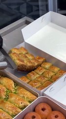 Follow for more ASMR videos🌮🍟 Credits: @dogankaymakli #mukbang #asmr #fastfood #asmreating