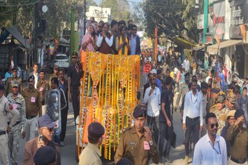 CM Road Show: सीएम विष्णुदेव साय का अंबिकापुर शहर में रोड शो, मंत्री-विधायक भी रहे शामिल