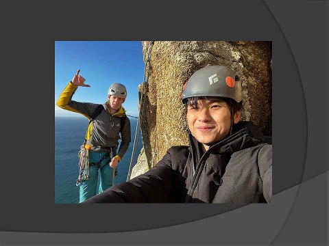 Hong Chong Yi - Skydiving Compendium: Discover the Varied Thrills of the Sky