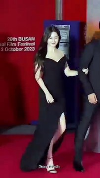Nancy and her husband both have a happy moment together#kpop#blackpink #nancy #momoland#shorts#korea
