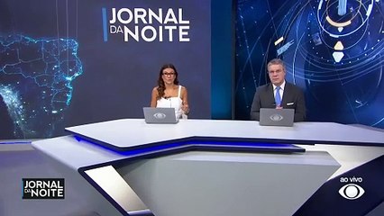 Filhote de macaco laranja faz a primeira aparição em zoológico dos EUA