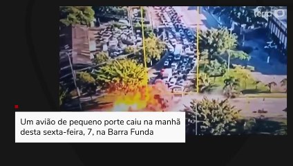 Novas imagens mostram momento em que avião atinge o solo de avenida em São Paulo