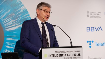 Miguel Sánchez, director de seguridad global de Telefónica: "Terminamos 2024 con más de 90.000 ciberataques diarios"
