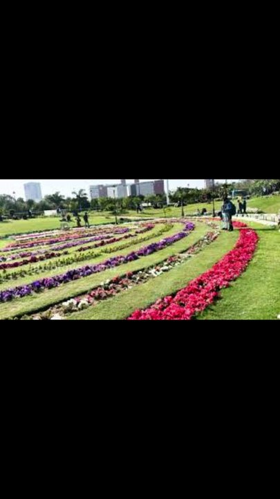 Connaught Place and Central Park