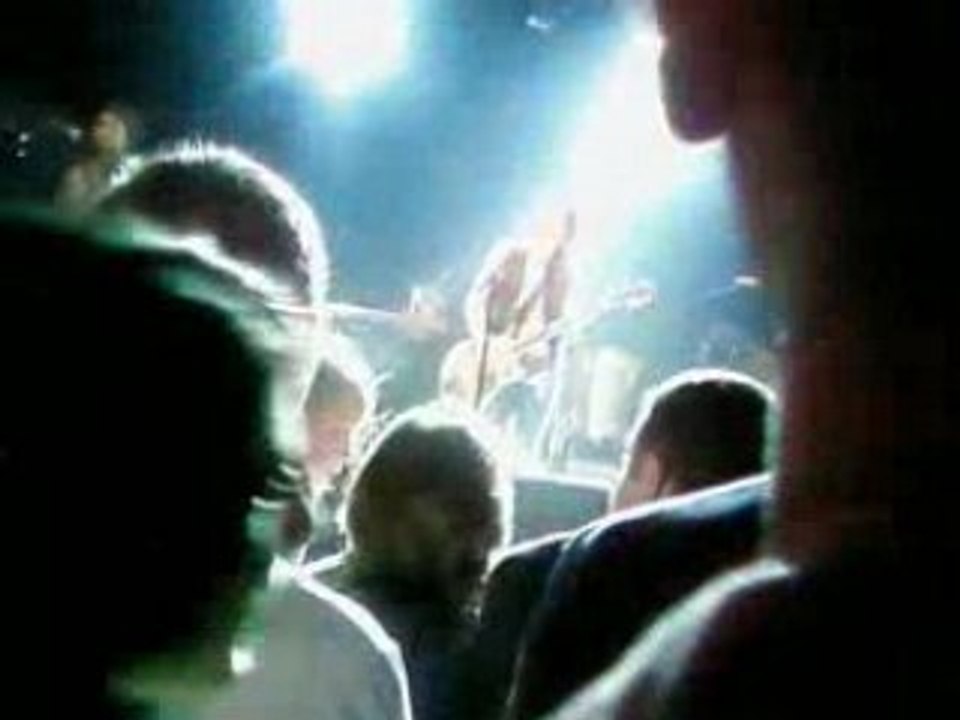 KT Tunstall   "Funnyman"