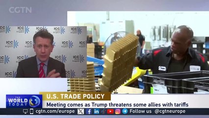 Trump delays tariffs on Canada and Mexico for a month