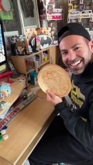 JE PRANK MA MÈRE AVEC DES FAUSSES CRÊPES 🥞😂