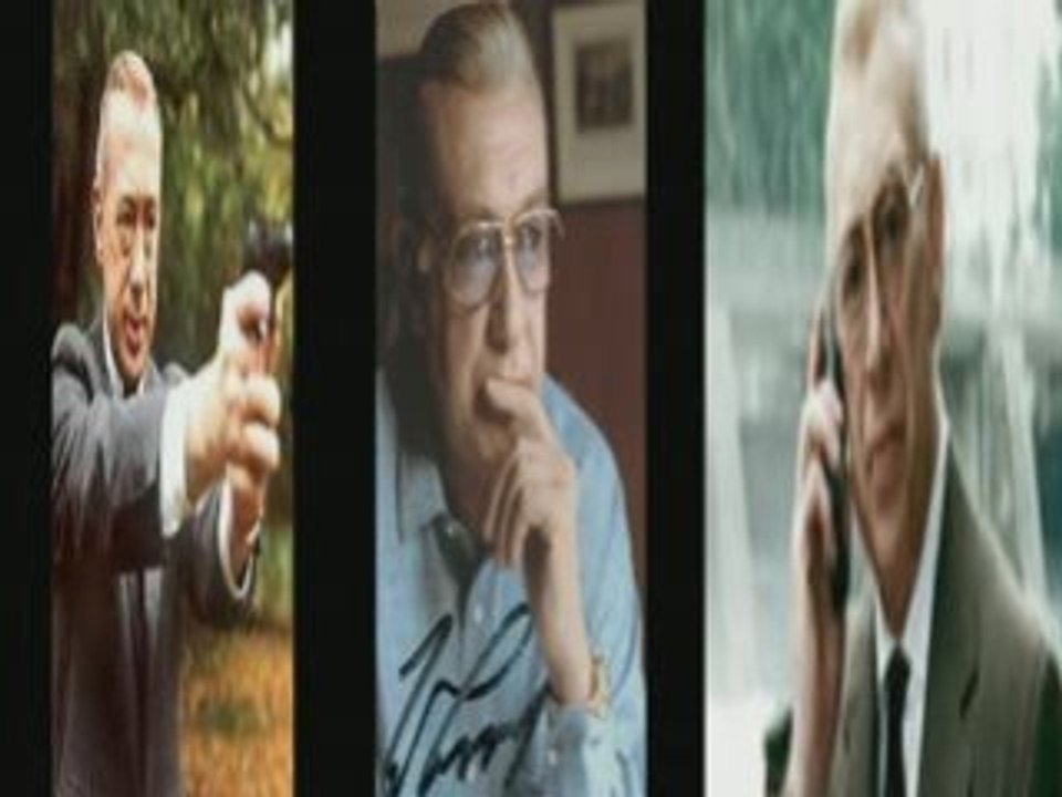 DERRIQUE recadre une figurante