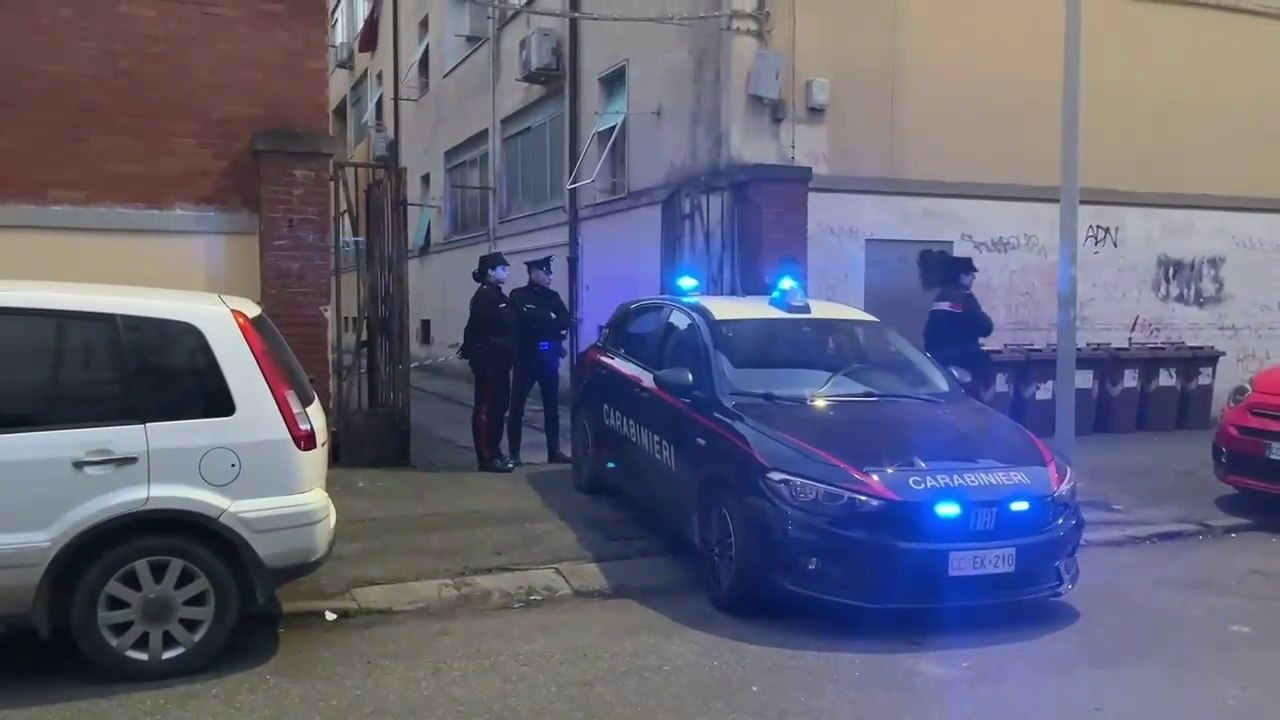 Livorno, trovata morta nella corte interna di una palazzina