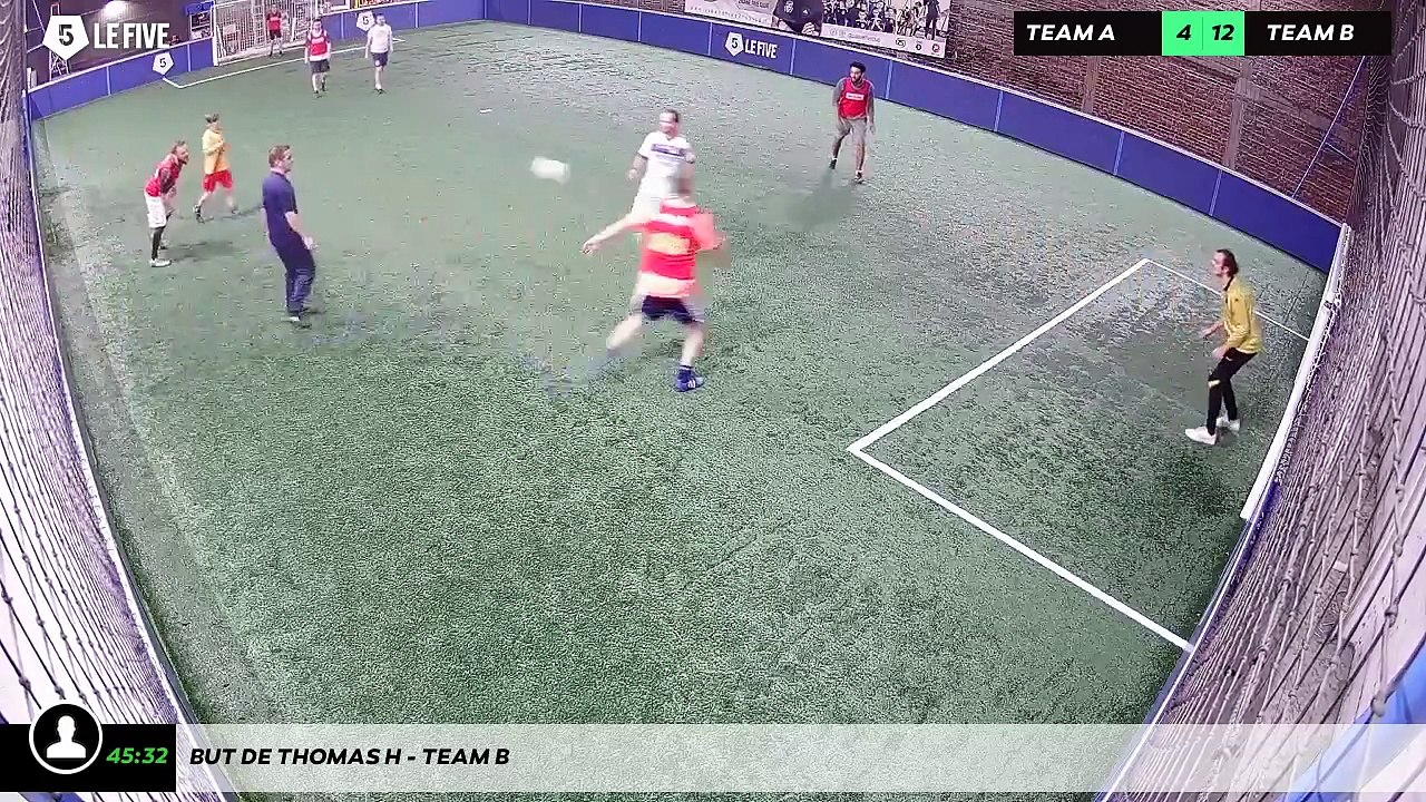 But de Thomas H - Team B
