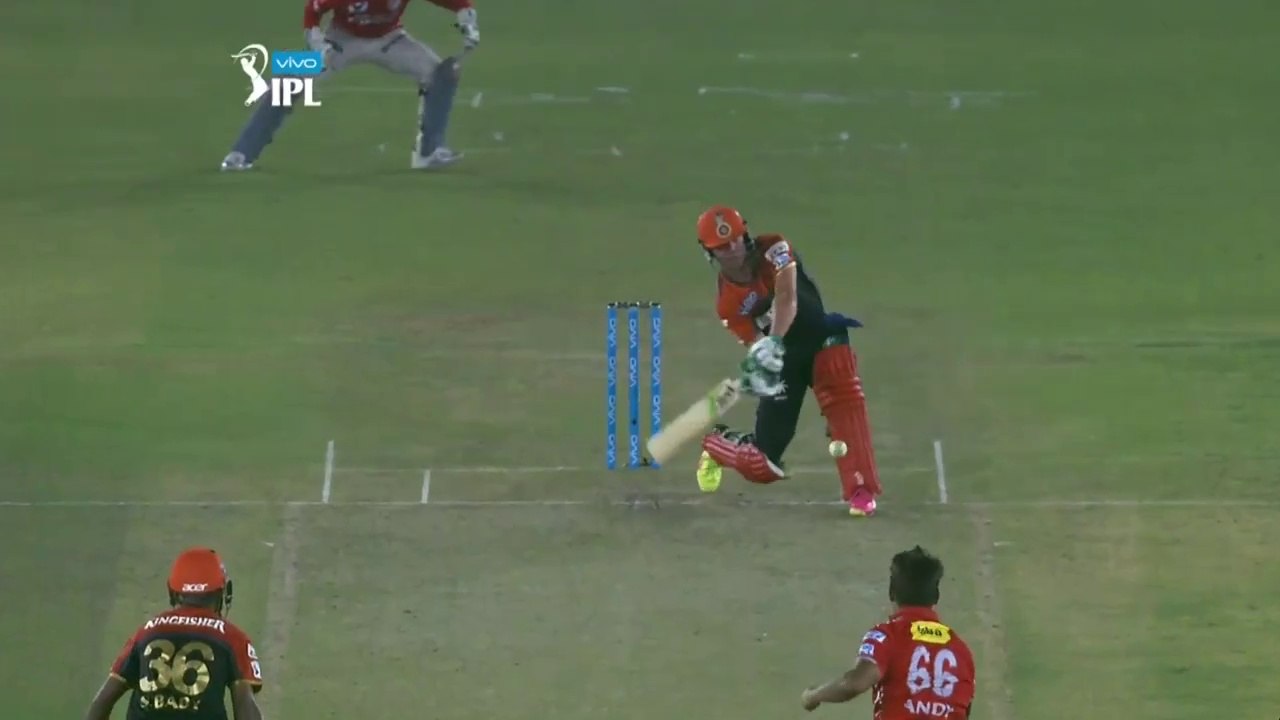 AB de Villiers plays brutal innings of 64 vs Kings XI Punjab