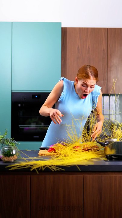 Spaghetti secrets! Pasta hacks everyone should know!