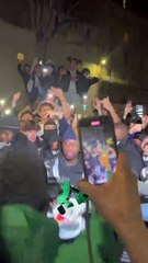 JRK tourne son clip avec 1500 personnes devant la Cigale 😂