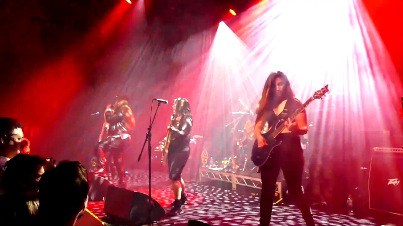 Iron Maidens - Aces High
