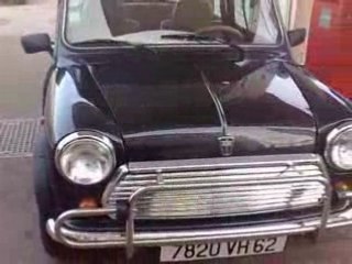 Quelques minutes après l'achat d'une Mini Austin ^^