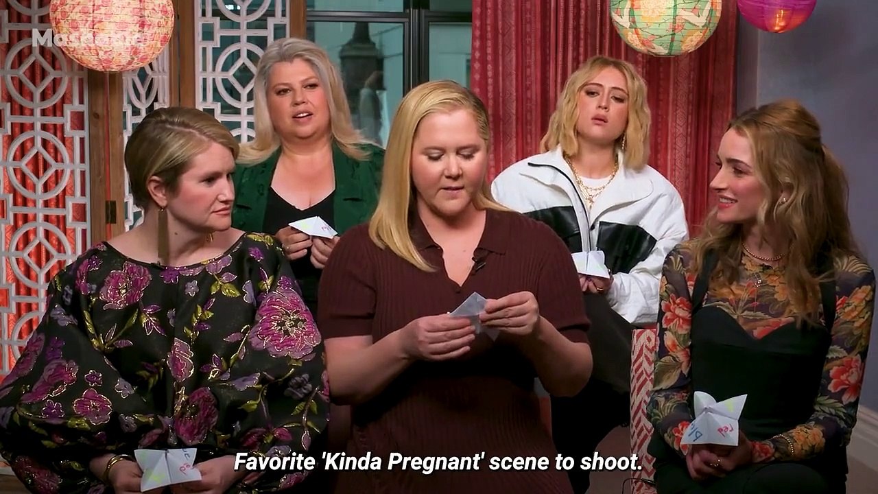 Amy Schumer and the 'Kinda Pregnant' cast allow a Paper Magic 8 Ball to interview them