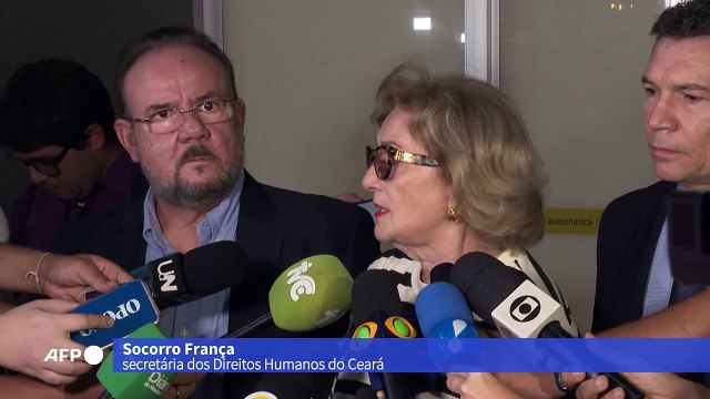 Novo avião com 111 deportados chega ao Brasil