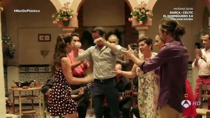 Mar de Plastico 2x01 El regreso