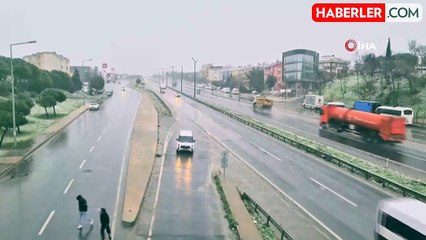 Silivri'de Etkili Kar Yağışı