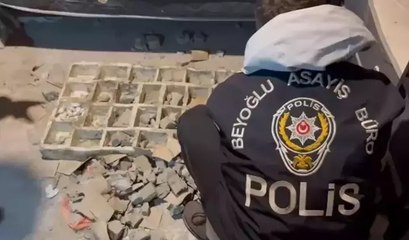 Beton kalıplarında uyuşturucu ticareti! Şişli'de operasyon: '3 kalıp gönder' şifresiyle hap satan şüpheliler yakalandı