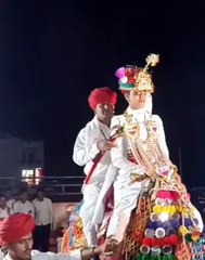 unique wedding barmer news  millionaire businessman son wedding baraat on a camel in Jalore