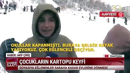 Çocuklar Kar Topu Oynayanlar Seviniyor