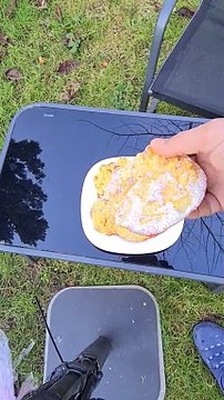 youtube petits gateaux moelleux aux pommes Youtube