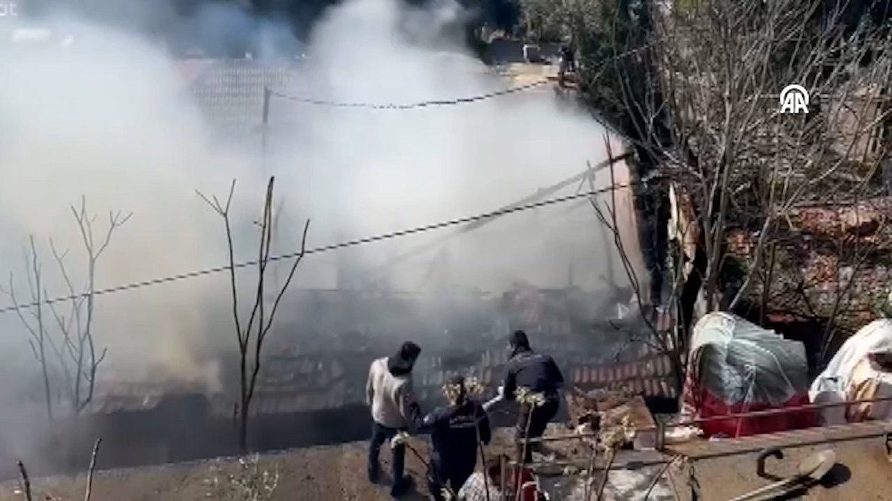 Antalya'da müstakil evde çıkan yangın söndürüldü