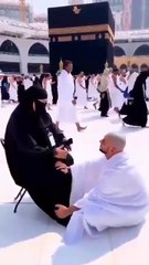 "Maa Baap Ki Khidmat Ka Sabrang: Unhein Haj Ke Safar Par Rukhstat Karne Ka Khubsurat Lamha"