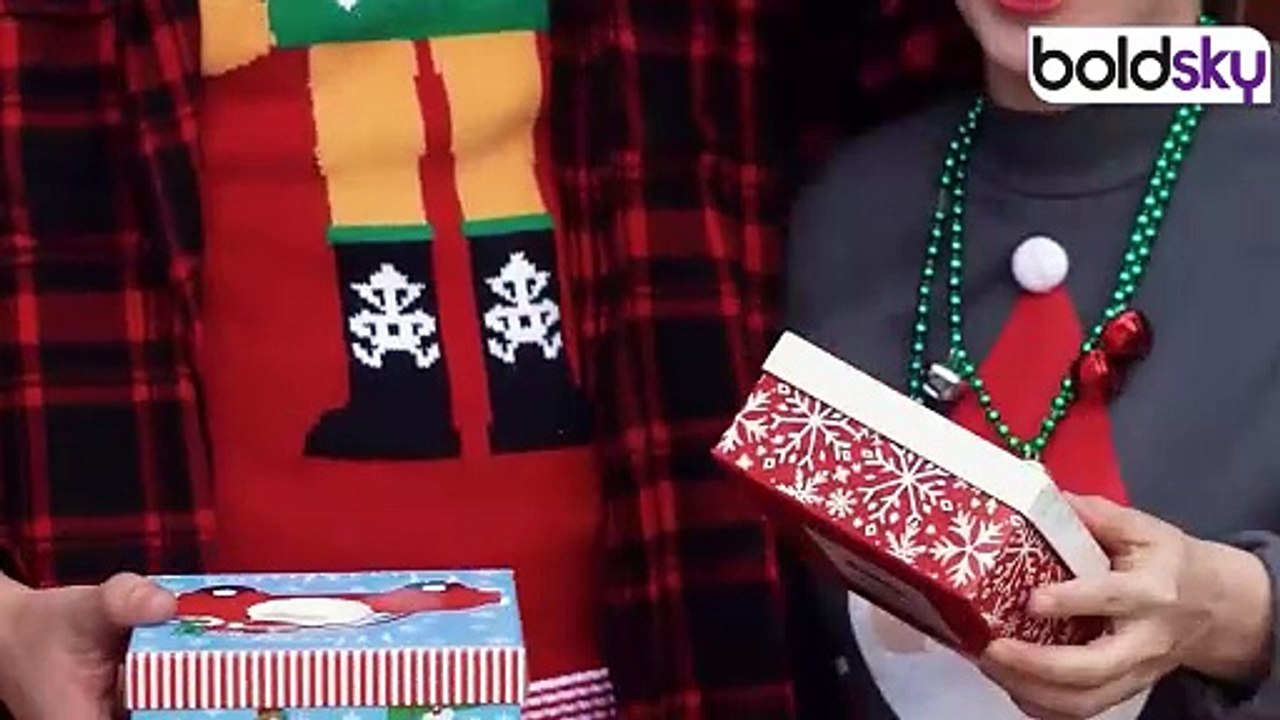 Promise Day Gift Ideas 2025: प्रॉमिस डे पर क्या गिफ्ट दें For Best Friend, Husband Girlfriend Online