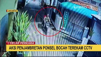 Aksi Penjambretan Ponsel Bocah di Jagakarsa Terekam CCTV