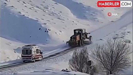 Elazığ'da Kış Şartlarında Sağlık Ekipleri Çalışmalarını Sürdürüyor