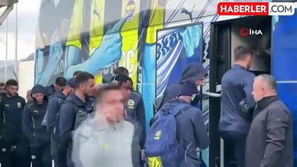 Fenerbahçe, Alanyaspor Maçı İçin Antalya'ya Geldi