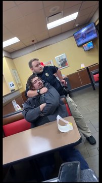 Italy Texas Police Officer Choking Incident at Love's & Carl's Jr. - December 30, 2020