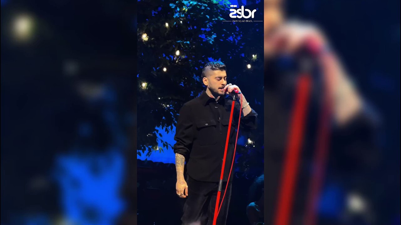 LIVE: Zayn performando BoRdErSz no seu show, em Los Angeles Night 2 [Legendado PT/BR]
