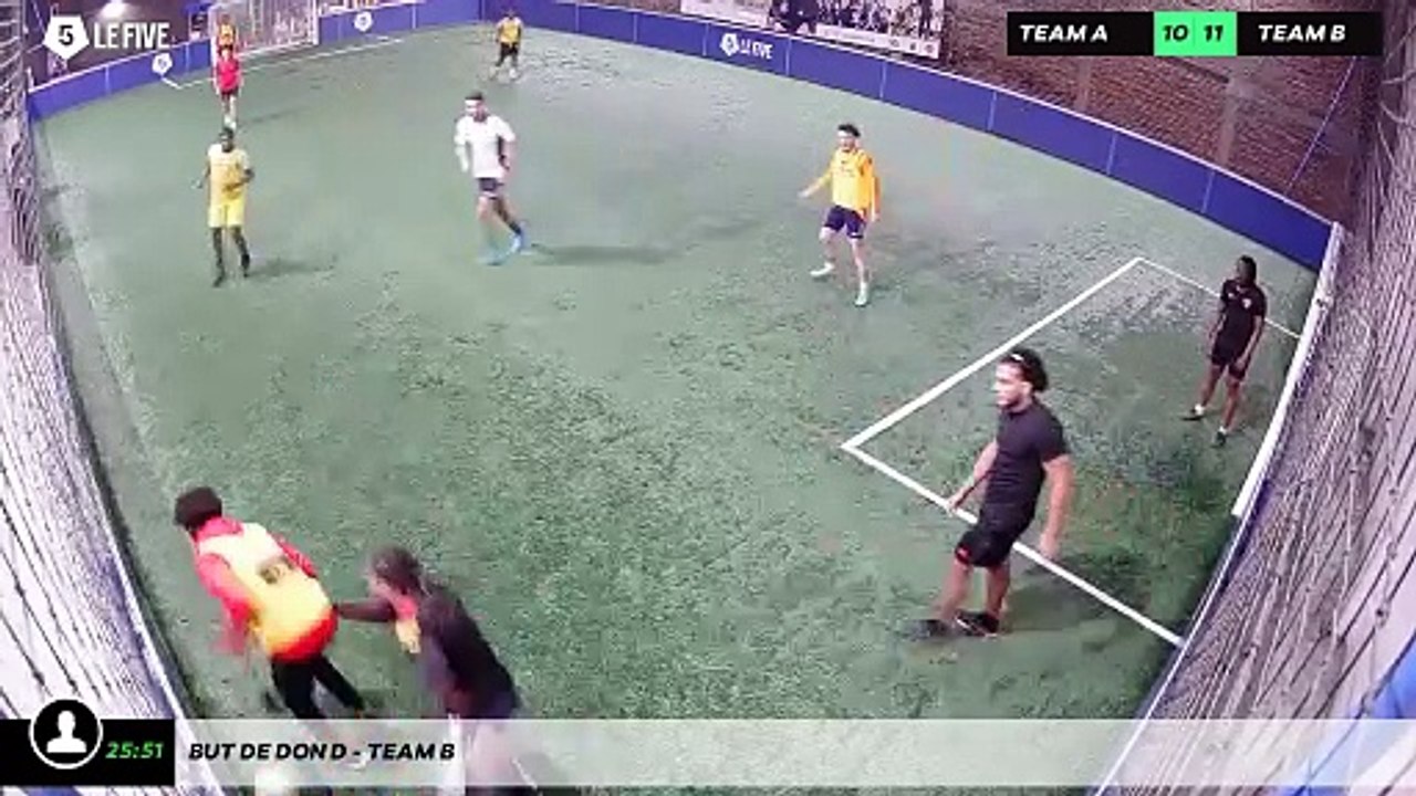 But de Don D - Team B